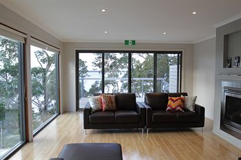 The Edgewater Bed & Breakfast - Tourism Canberra 14