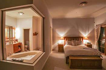 Strathearn Park Lodge - Tourism Canberra 1
