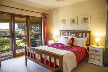 Burncroft Guest House - Tourism Canberra 7