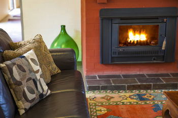 Burncroft Guest House - Tourism Canberra 12