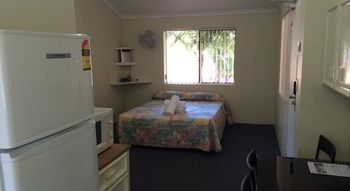 El Lago Waters Tourist Park - Tourism Canberra 4