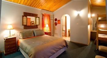 Riverwood Downs Mountain Valley Resort - Tourism Canberra 12