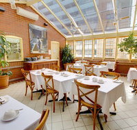 Simpson Of Potts Point - Tourism Canberra