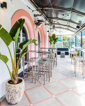 Hotel Ravesis - Tourism Canberra 37