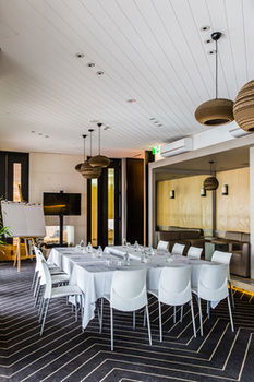 Hotel Ravesis - Tourism Canberra 40