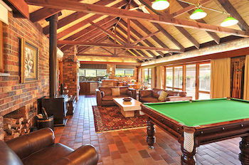Langbrook Estate Cottages - Tourism Canberra 1