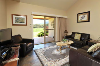 Langbrook Estate Cottages - Tourism Canberra 17