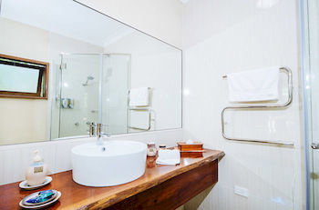 Lillypilly's Country Cottages & Day Spa - Tourism Canberra 24