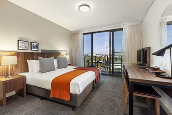 Quest At Sydney Olympic Park - Tourism Canberra 0