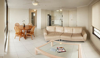Langley Park Apartments - Tourism Canberra 33