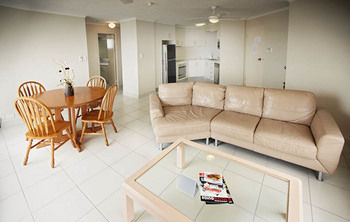 Langley Park Apartments - Tourism Canberra 34