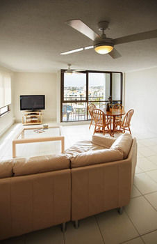 Langley Park Apartments - Tourism Canberra 41