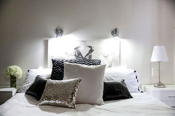 Airport Hotel Sydney - Tourism Canberra 5