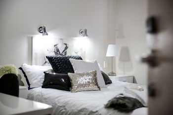Airport Hotel Sydney - Tourism Canberra 18