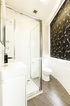 Airport Hotel Sydney - Tourism Canberra 24