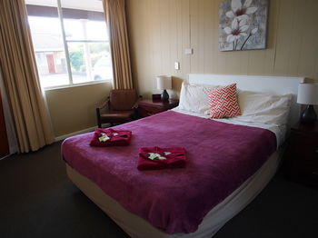 Windmill Motel - Tourism Canberra 7