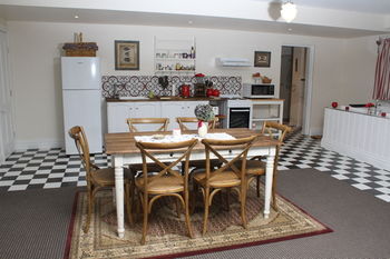 Merrow Cottages - Tourism Canberra 30
