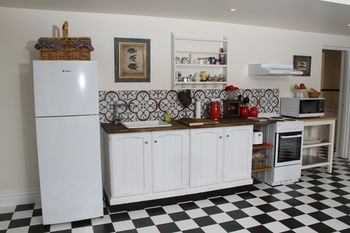 Merrow Cottages - Tourism Canberra 38