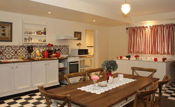 Merrow Cottages - Tourism Canberra 39