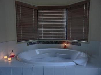 Noosa Edge Nudist Retreat - Tourism Canberra 6