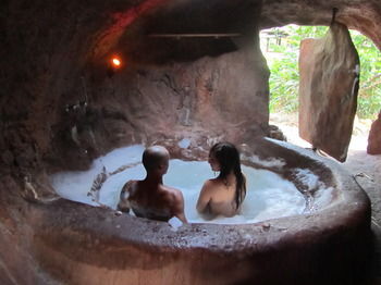 Noosa Edge Nudist Retreat - Tourism Canberra 13