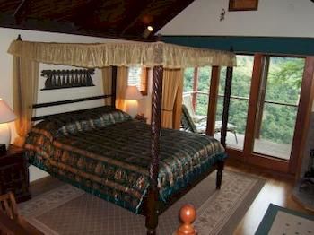 Maleny Tropical Retreat Balinese B&b - Tourism Canberra 5