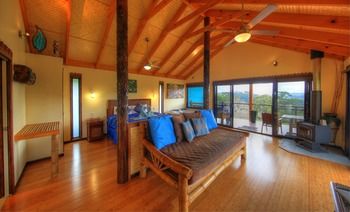 Maleny Tropical Retreat Balinese B&b - Tourism Canberra 32