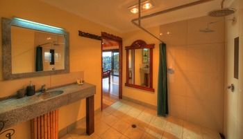 Maleny Tropical Retreat Balinese B&b - Tourism Canberra 47