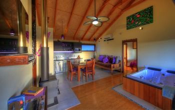 Maleny Tropical Retreat Balinese B&b - Tourism Canberra 55