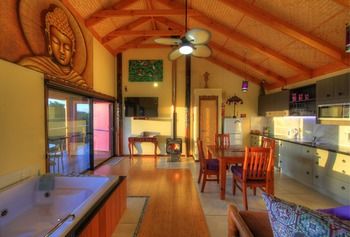 Maleny Tropical Retreat Balinese B&b - Tourism Canberra 63