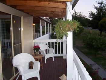 Yarraglen BnB - Tourism Canberra 3
