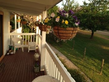 Yarraglen BnB - Tourism Canberra 17