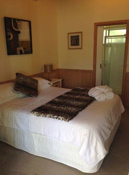Yarraglen BnB - Tourism Canberra 23