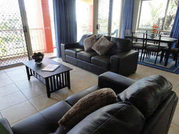 Paradis Pacifique Apartments - Tourism Canberra 7