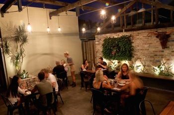 Burwood Inn Merewether - Tourism Canberra 7