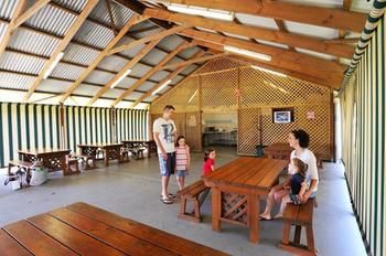 Stockton Beach Holiday Park - Tourism Canberra 5