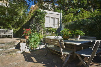 Bondi Beach House - Tourism Canberra 40