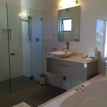 Chaucer Palms Boutique Bed & Breakfast - Tourism Canberra 2
