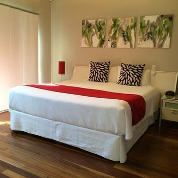 Chaucer Palms Boutique Bed & Breakfast - Tourism Canberra 6