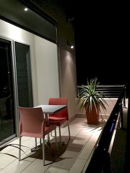 Chaucer Palms Boutique Bed & Breakfast - Tourism Canberra 14