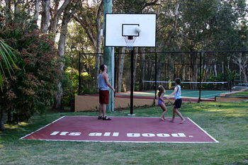 Discovery Parks â€“ Emerald Beach - Tourism Canberra 1