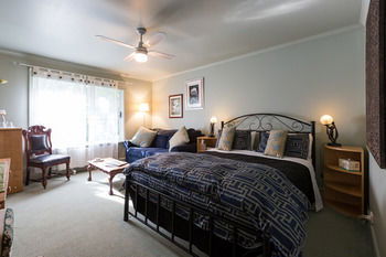 Strathvea Guest House - Tourism Canberra 8