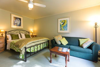 Strathvea Guest House - Tourism Canberra 18