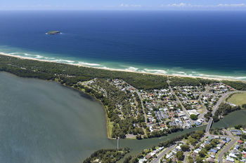 Budgewoi Holiday Park - Tourism Canberra 15