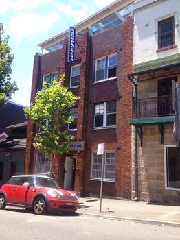 Sydney Star Backpackers - Tourism Canberra 24