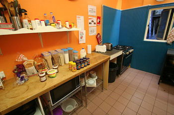 Zing Backpackers - Tourism Canberra 0