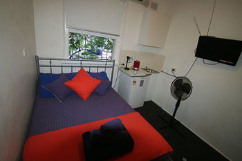 Zing Backpackers - Tourism Canberra 3