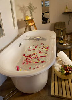 The Villa - Country House Retreat - Tourism Canberra 1