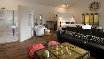 The Villa - Country House Retreat - Tourism Canberra 9