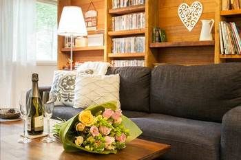 A Cottage In The Forest - Tourism Canberra 2